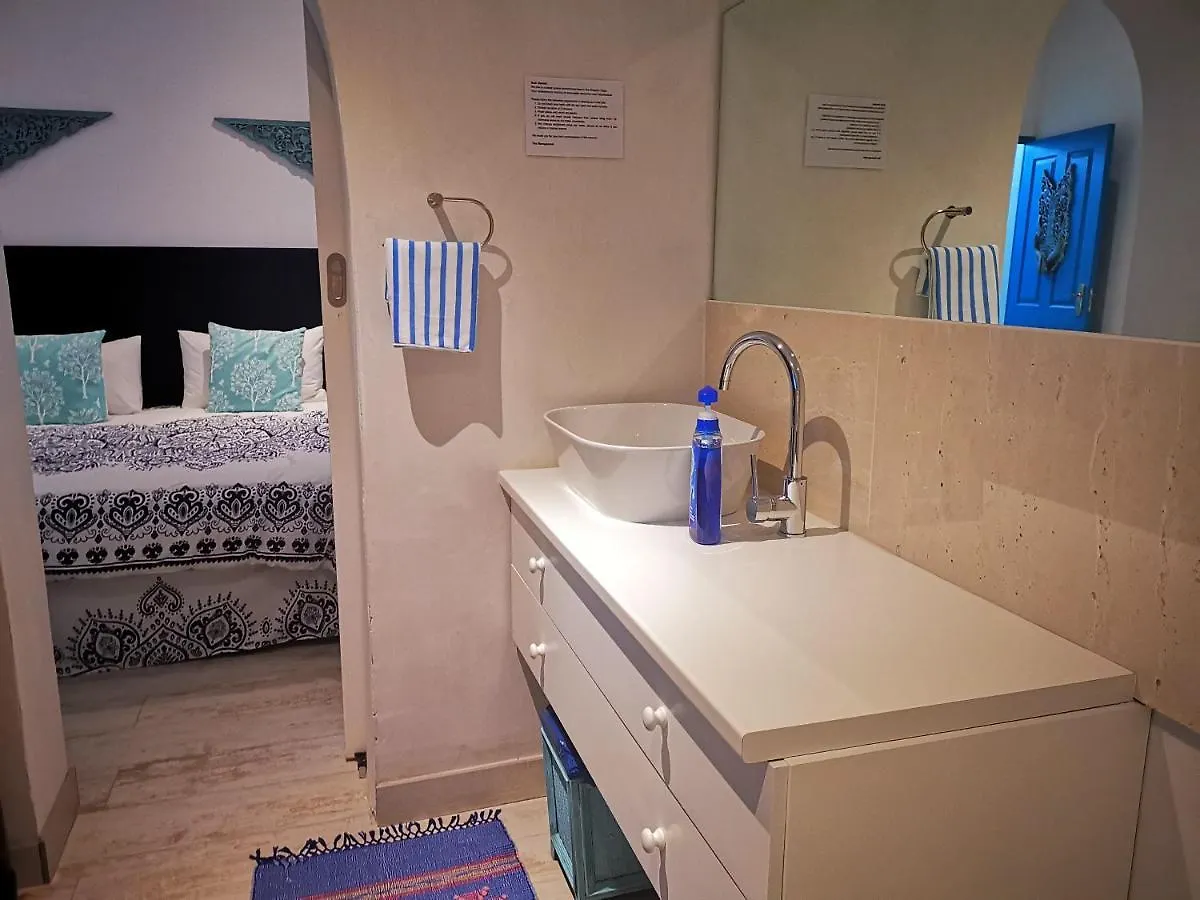 Rachawadee Accomodation​ & Health Spa Simon's Town Homestay