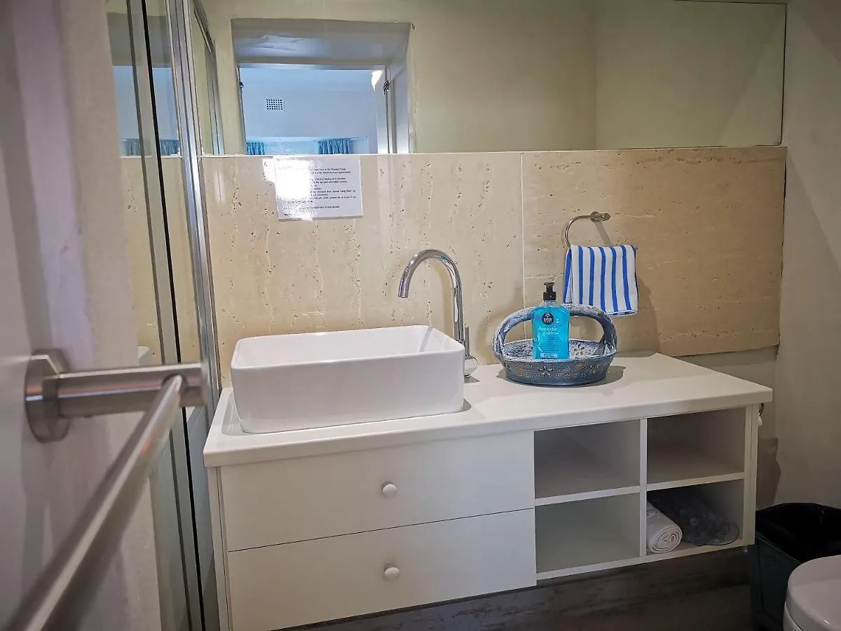 Rachawadee Accomodation​ & Health Spa Simon's Town